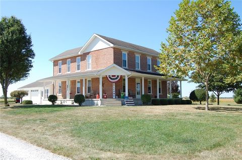 Photo of 5882 W Versailles Road, Piqua, OH 45356 (MLS # 943558)