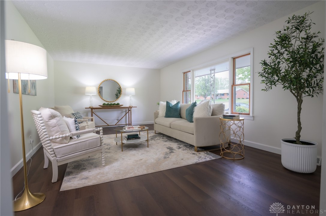 3234 Maplewood Dr, Beavercreek, Ohio image 12