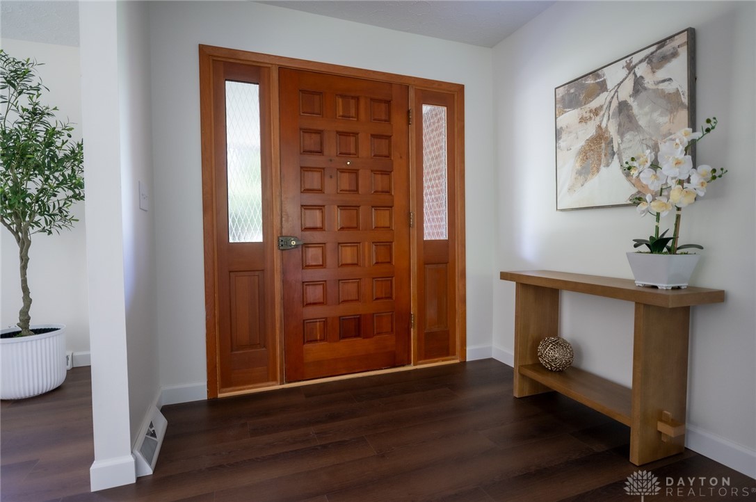 3234 Maplewood Dr, Beavercreek, Ohio image 10