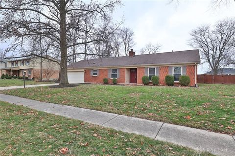 Photo of 9743 Rose Arbor Drive, Dayton, OH 45458 (MLS # 950122)