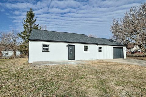 Photo of 3604 El Paso Avenue, Dayton, OH 45406 (MLS # 953070)