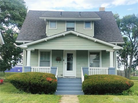 Homes For Sale - 709 14th Avenue<br/> Middletown, OH 45044