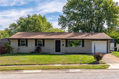 Photo of 860 Mardel Drive, Dayton, OH 45449 (MLS # 943674)