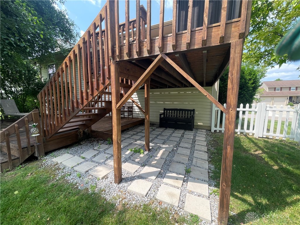 550 Gamewell Drive, Miamisburg, Ohio image 38