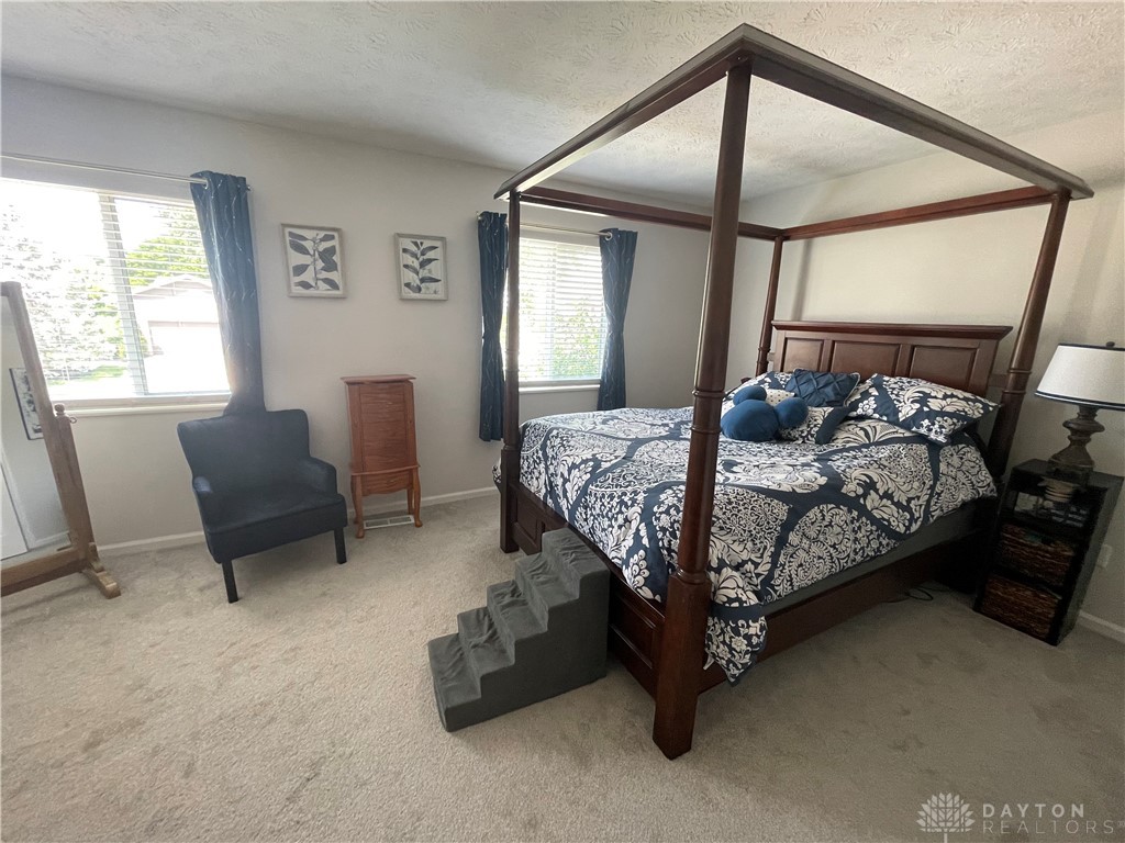 550 Gamewell Drive, Miamisburg, Ohio image 16