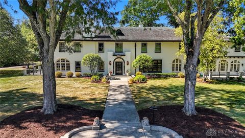 Photo of 1160 Waving Willow Drive, Kettering, OH 45409 (MLS # 944588)