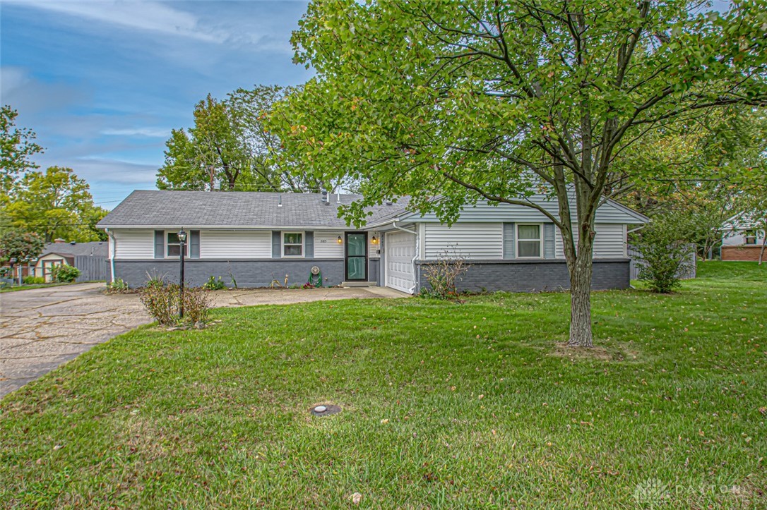 2185 Green Springs Drive, Kettering, Ohio image 31