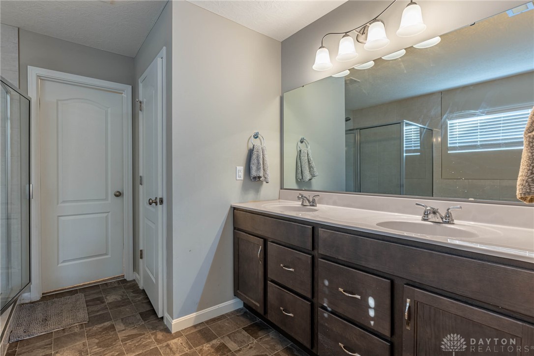 5512 Rockcreek Lane, Franklin, Ohio image 22