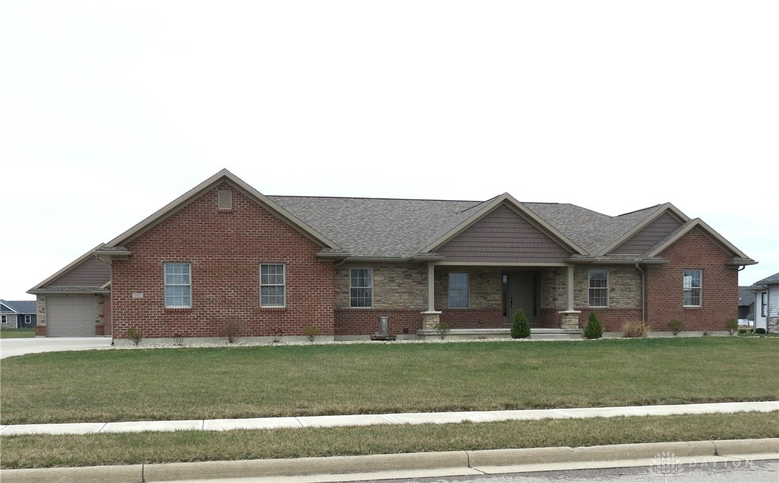 105 Timber Trail, Anna, Ohio image 2