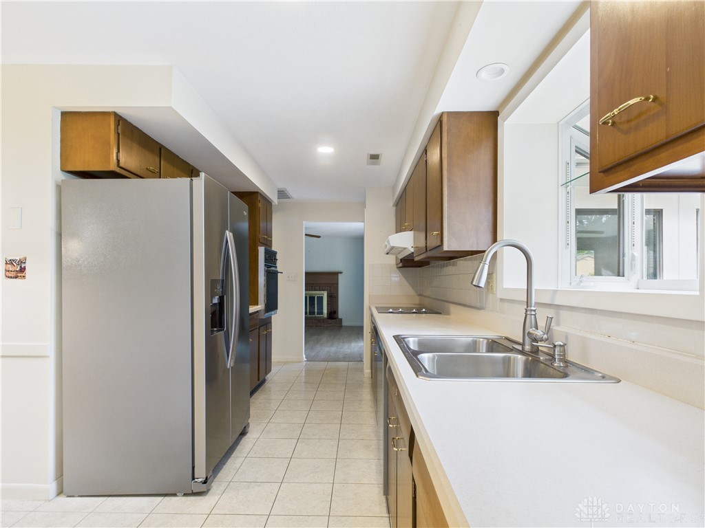 Dayton, Ohio 45440, United States, 3 Bedrooms Bedrooms, ,2 BathroomsBathrooms,Residential,Active,220326