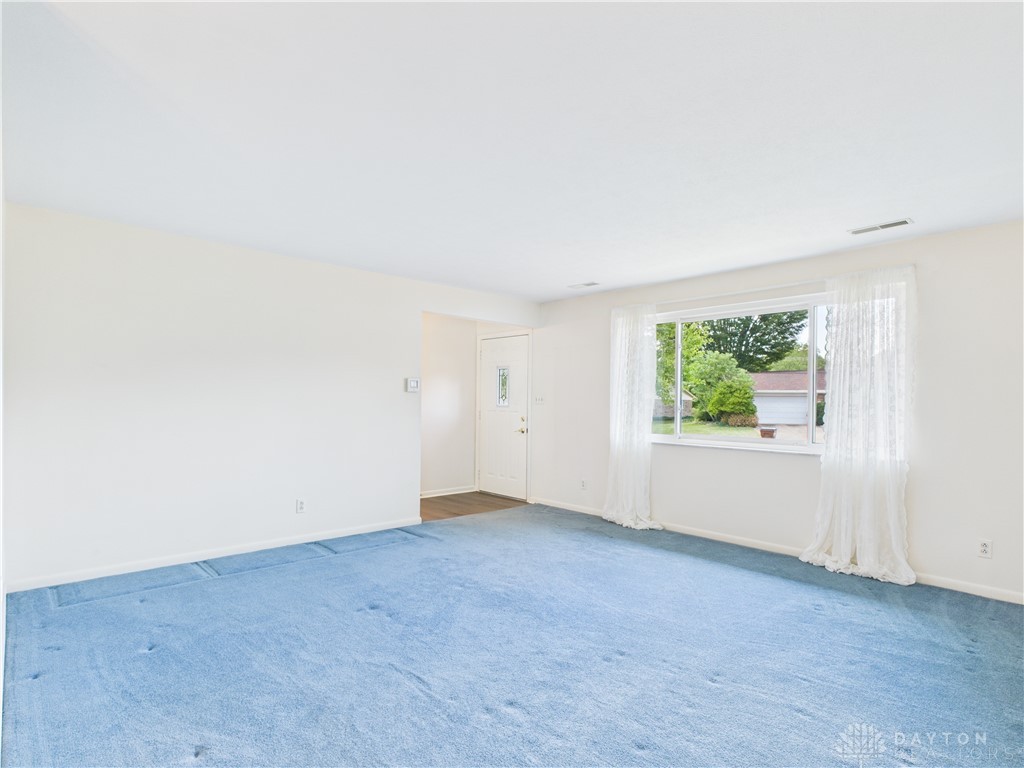 Dayton, Ohio 45440, United States, 3 Bedrooms Bedrooms, ,2 BathroomsBathrooms,Residential,Active,220326