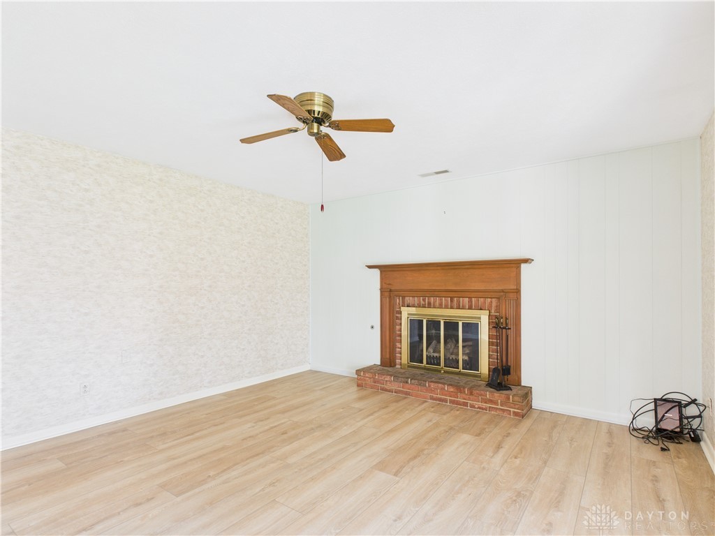 Dayton, Ohio 45440, United States, 3 Bedrooms Bedrooms, ,2 BathroomsBathrooms,Residential,Active,220326