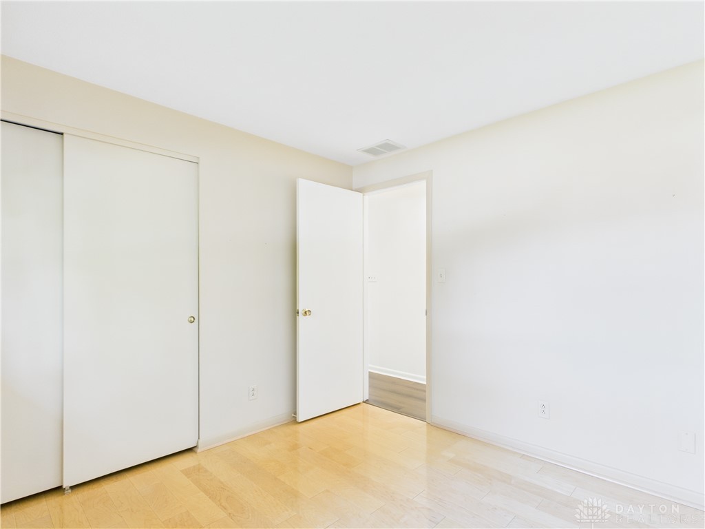 Dayton, Ohio 45440, United States, 3 Bedrooms Bedrooms, ,2 BathroomsBathrooms,Residential,Active,220326