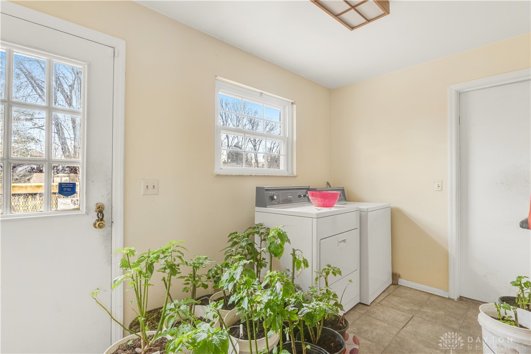 5834 Sigmon Way, Fairfield, Ohio image 21