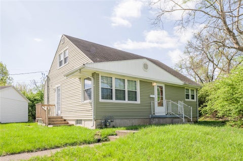 Homes For Sale - 1222 Oakhill Avenue<br/> Fairborn, OH 45324