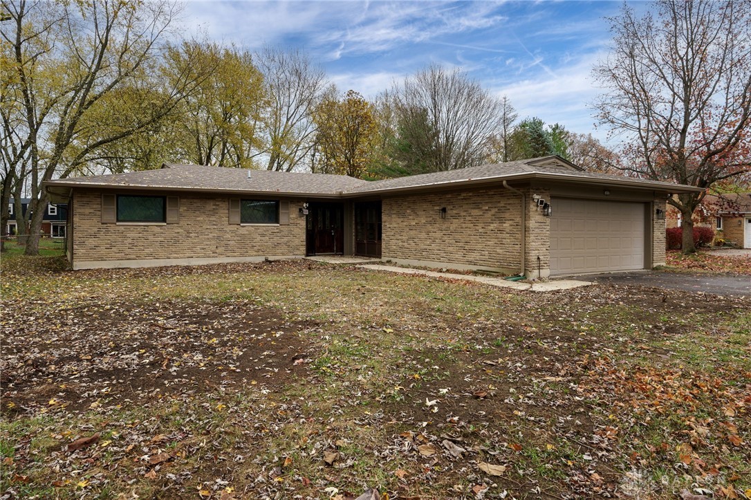 2052 N Fairfield Road, Beavercreek, Ohio image 3