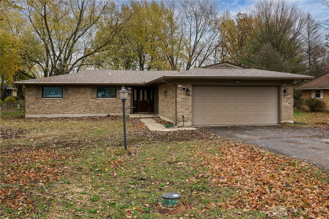 2052 N Fairfield Road, Beavercreek, Ohio image 1