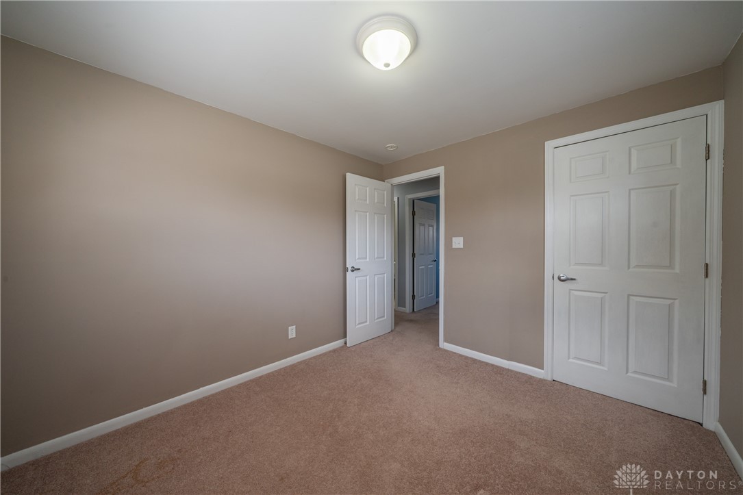 1211 Claybourne Road, Kettering, Ohio image 23