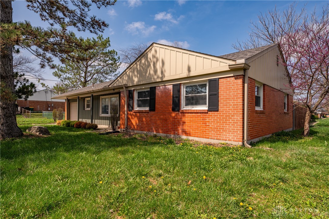 1211 Claybourne Road, Kettering, Ohio image 30