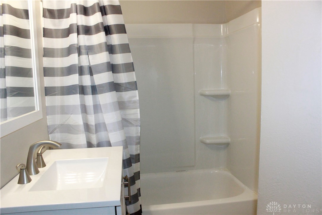 1222 Beverly Avenue, Springfield, Ohio image 17