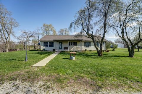 Photo of 7745 Spidel Road, Bradford, OH 45308 (MLS # 955700)