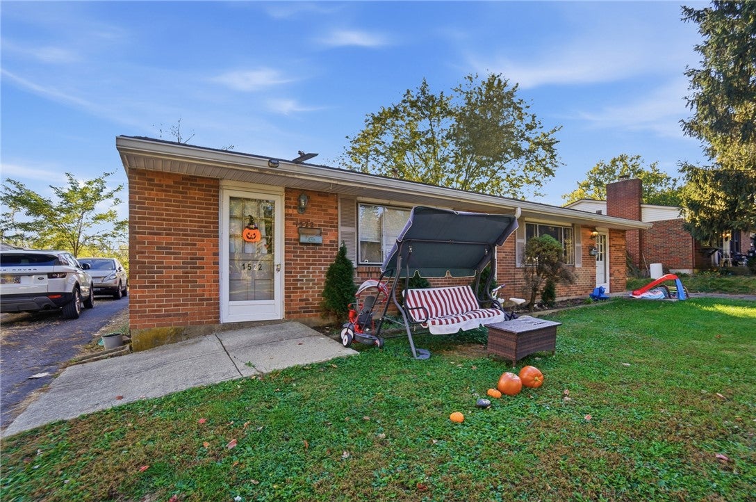 1520 Lynnfield Drive