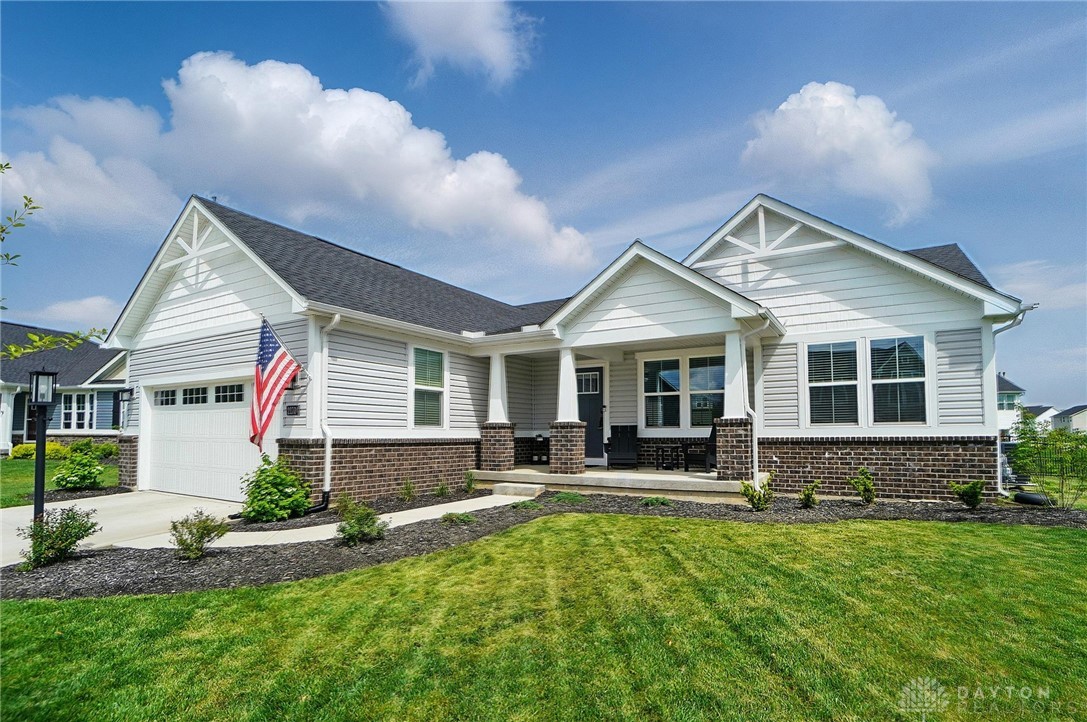 2170 David Grey Circle, Beavercreek, Ohio image 2