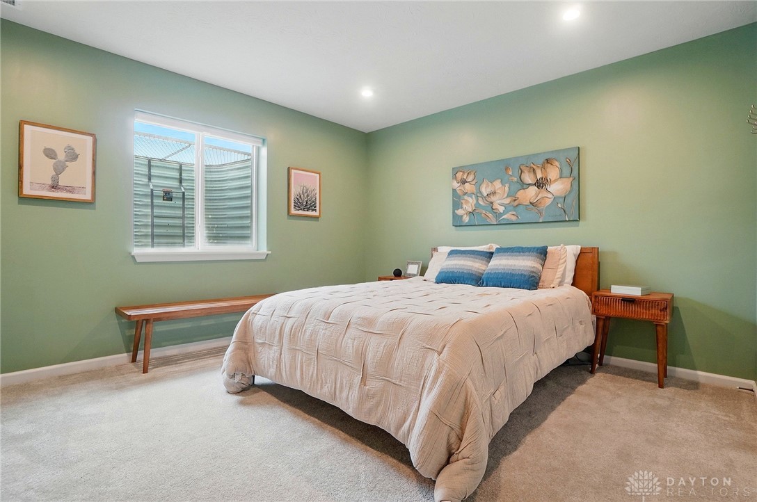 2170 David Grey Circle, Beavercreek, Ohio image 31