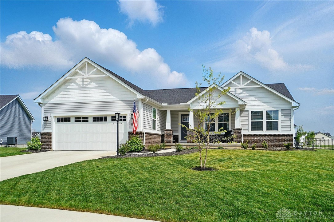 2170 David Grey Circle, Beavercreek, Ohio image 1