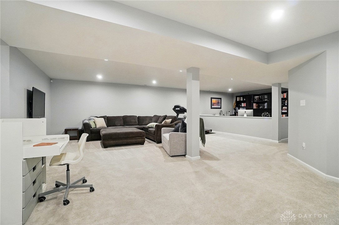 2170 David Grey Circle, Beavercreek, Ohio image 26