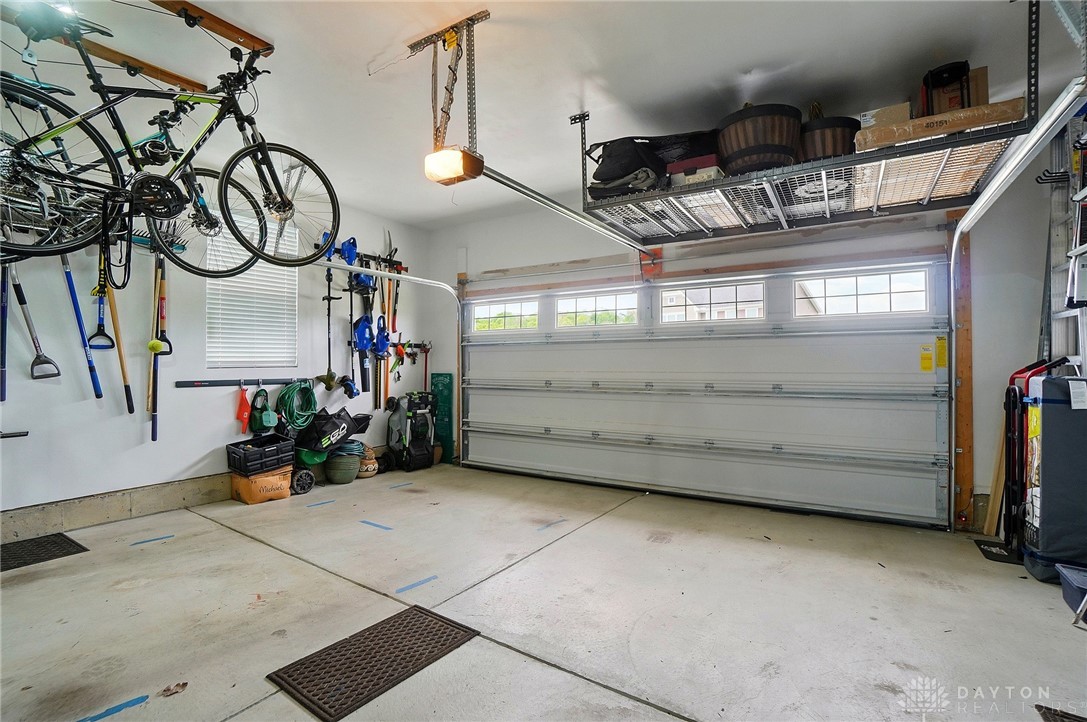 2170 David Grey Circle, Beavercreek, Ohio image 37