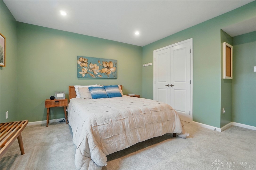 2170 David Grey Circle, Beavercreek, Ohio image 32