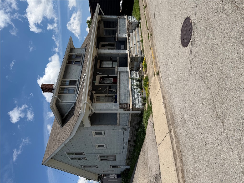 12-14 Columbia St