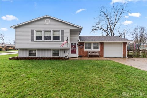 Photo of 1004 Neri Avenue, Vandalia, OH 45377 (MLS # 954010)