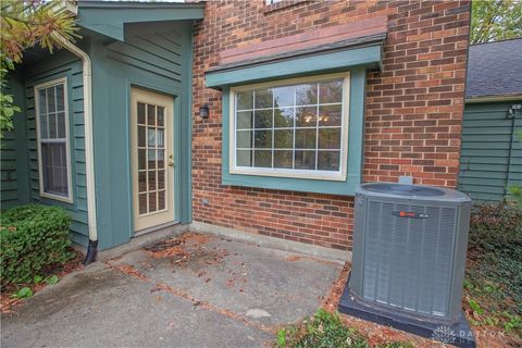 Tiny photo for 17 Westerly Lane, Centerville, OH 45458 (MLS # 946907)