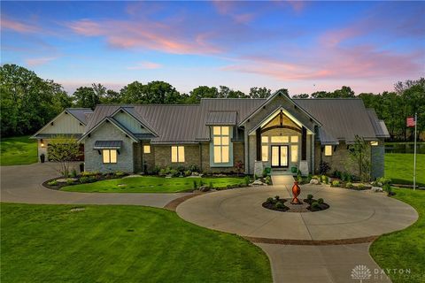 Photo of 1941 Legendary Way, Clearcreek Twp, OH 45036 (MLS # 950974)