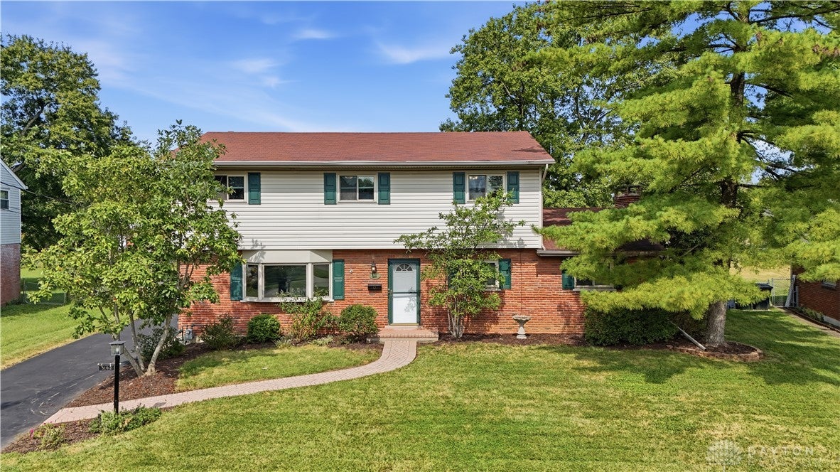 3162 Sunnyhollow Lane