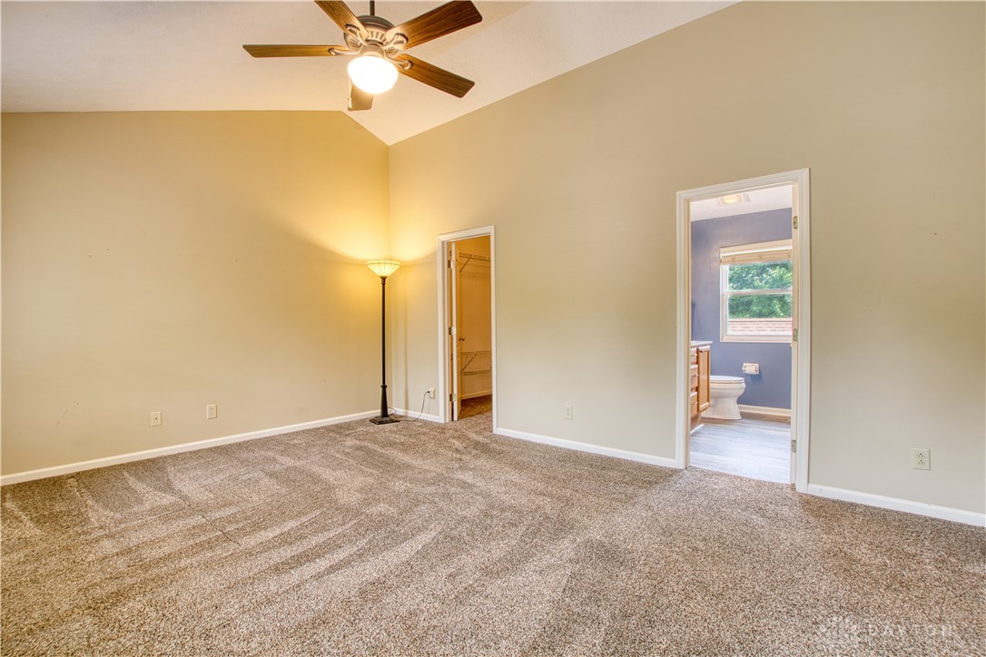 2466 Dewpoint Circle, Fairborn, Ohio image 15