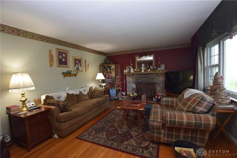 Tiny photo for 5889 Troy Road, Springfield, OH 45502 (MLS # 945356)