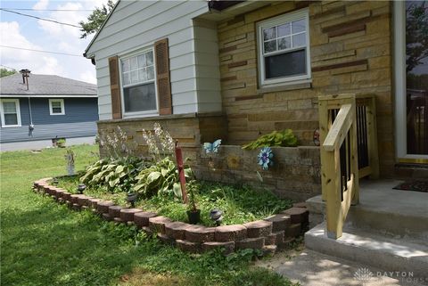 Tiny photo for 5889 Troy Road, Springfield, OH 45502 (MLS # 945356)