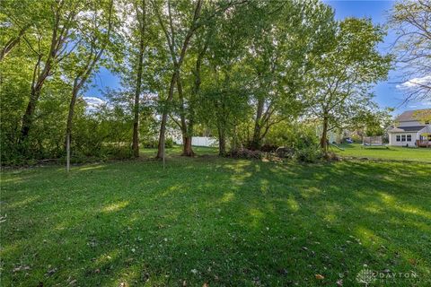 Tiny photo for 182 Preakness Court, Vandalia, OH 45377 (MLS # 945194)