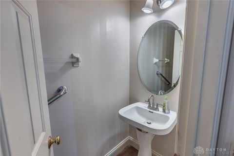 Tiny photo for 182 Preakness Court, Vandalia, OH 45377 (MLS # 945194)