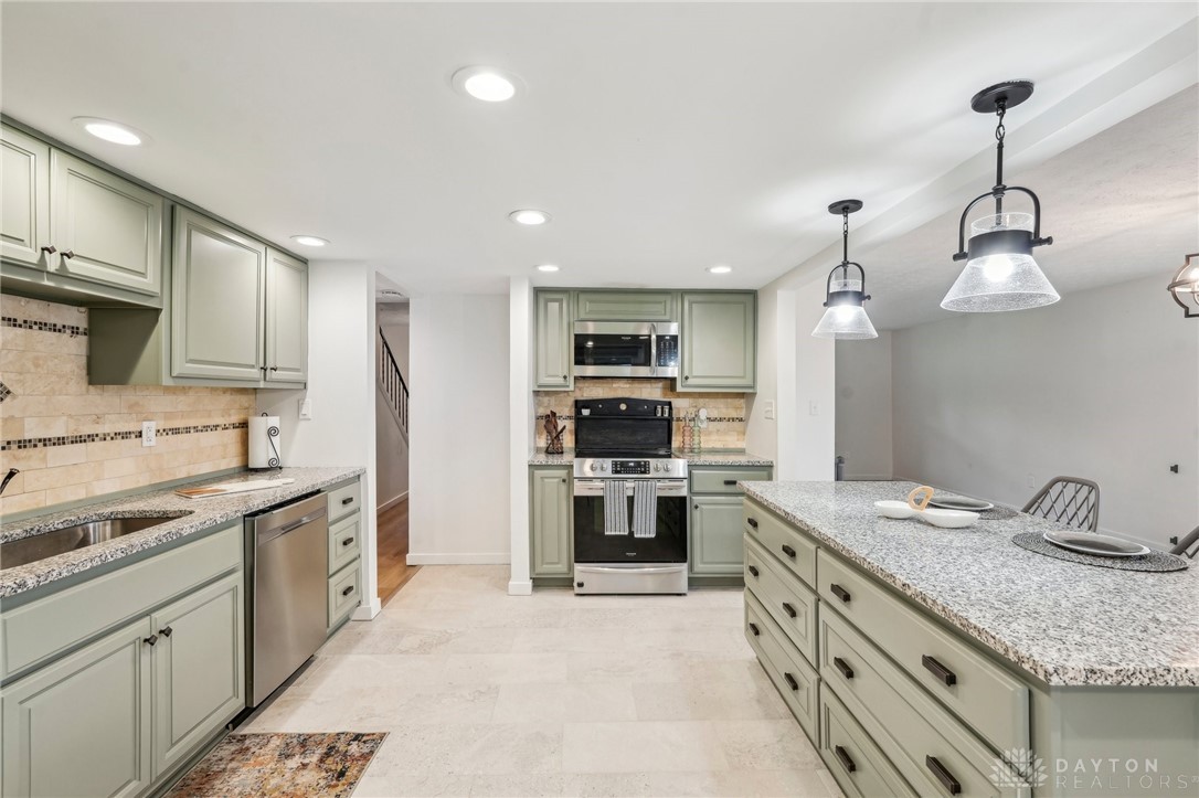311 Windsor Park Drive, Dayton, Ohio image 19