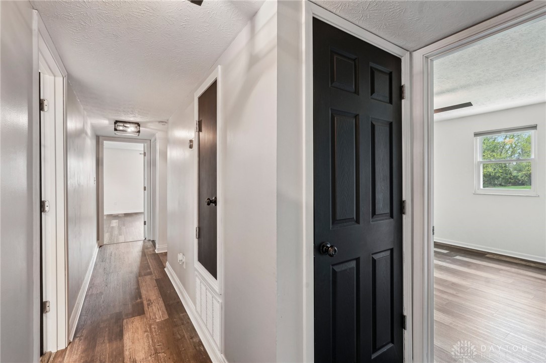 311 Windsor Park Drive, Dayton, Ohio image 39