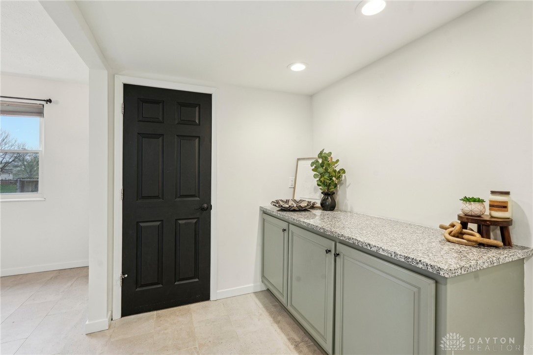 311 Windsor Park Drive, Dayton, Ohio image 18