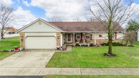 Photo of 650 Beachler Drive, Carlisle, OH 45005 (MLS # 953644)