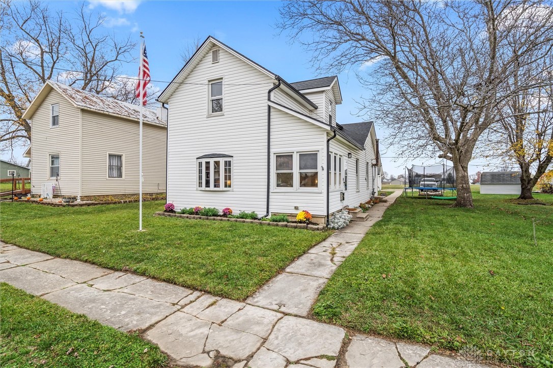 232 E Smithfield Street, Bradford, Ohio image 2