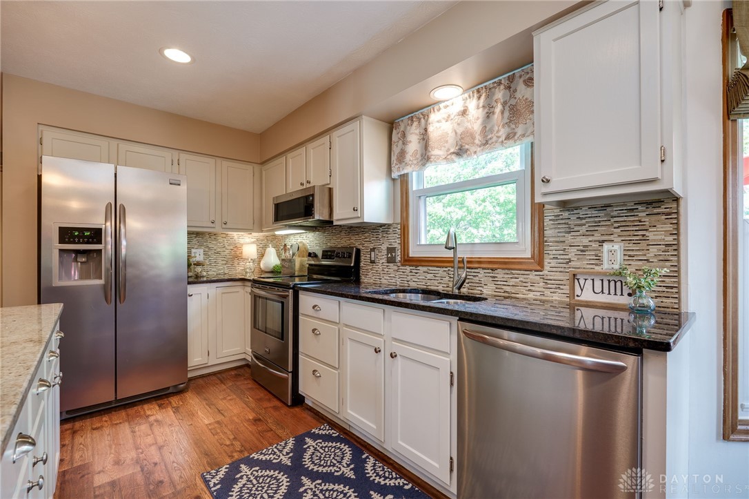 2210 Woodedge Court, Miamisburg, Ohio image 20