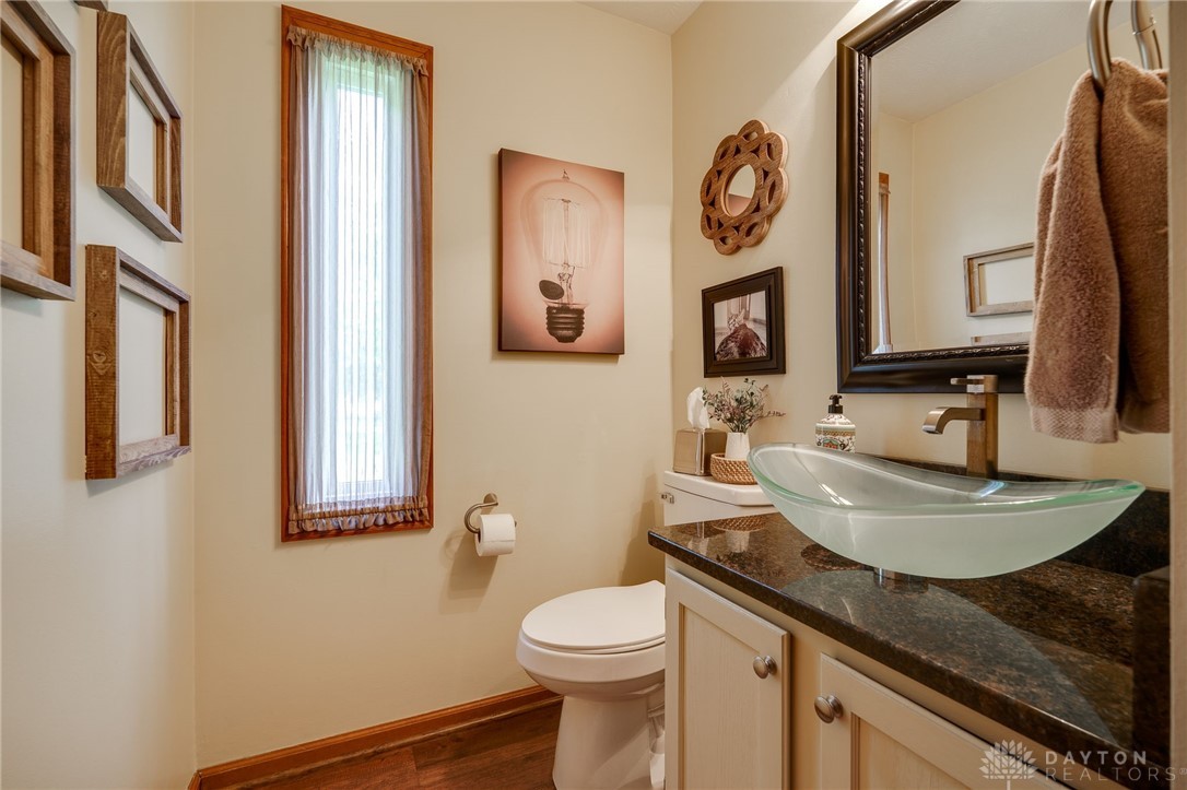 2210 Woodedge Court, Miamisburg, Ohio image 24