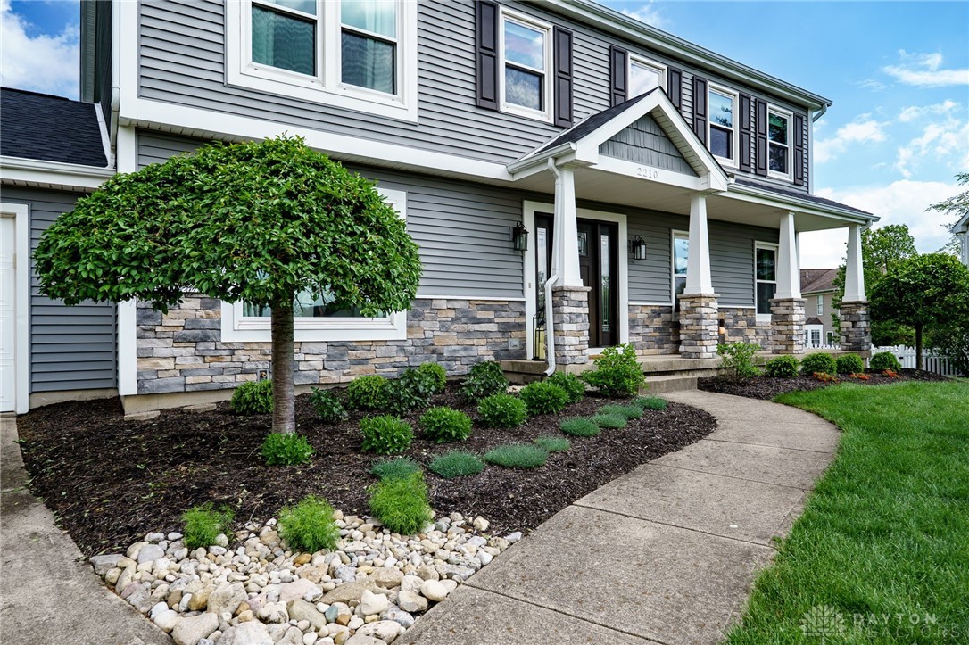 2210 Woodedge Court, Miamisburg, Ohio image 4